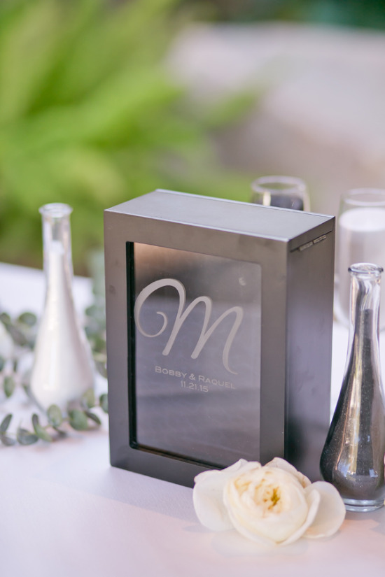 touch-of-glam-outdoor-wedding
