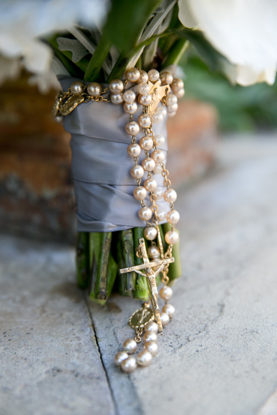 touch-of-glam-outdoor-wedding