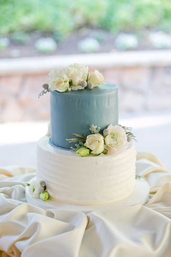touch-of-glam-outdoor-wedding