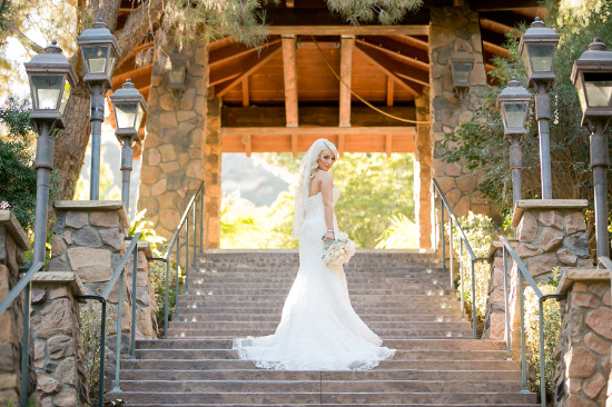 touch-of-glam-outdoor-wedding