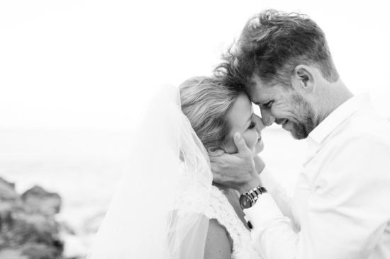 tropical-hawaiian-beach-wedding