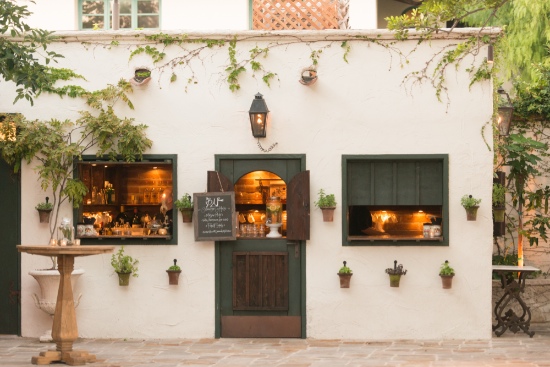 very-pretty-villa-wedding