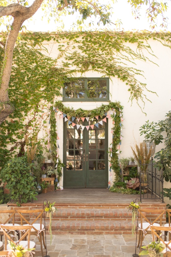 very-pretty-villa-wedding