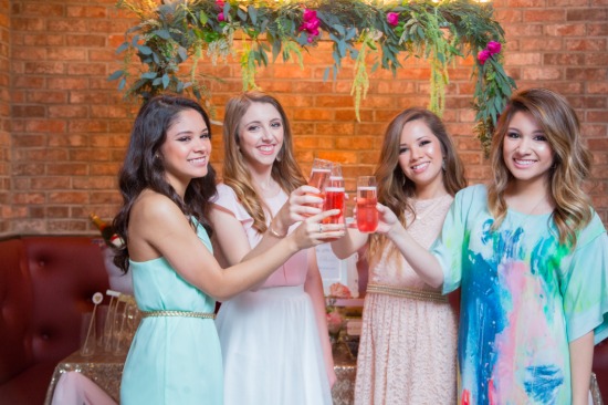 champagne-bridal-brunch