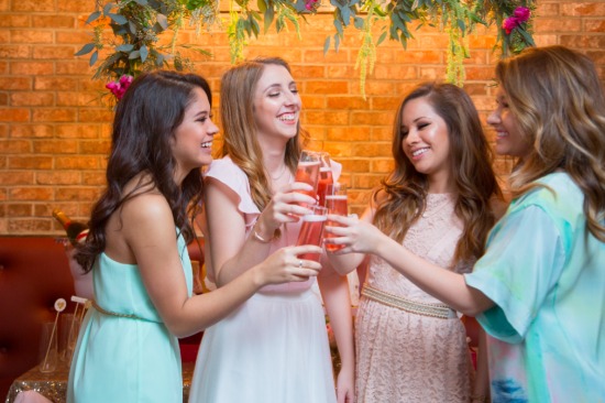 champagne-bridal-brunch
