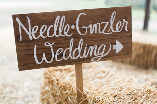 Wood wedding sign idea
