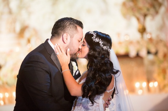 glam-wedding-at-the-taglyan-complex