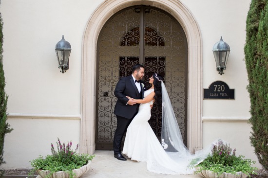 glam-wedding-at-the-taglyan-complex