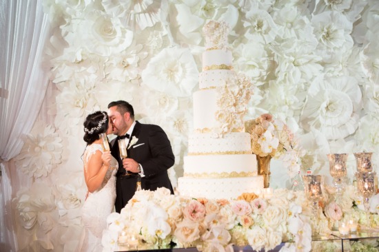 glam-wedding-at-the-taglyan-complex