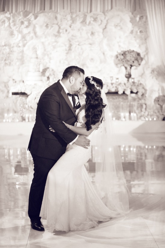 glam-wedding-at-the-taglyan-complex
