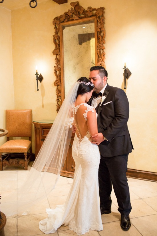 glam-wedding-at-the-taglyan-complex