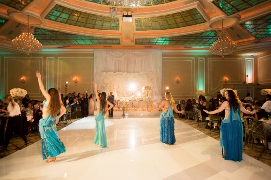 glam-wedding-at-the-taglyan-complex