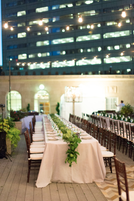 glamorous-white-and-gray-wedding