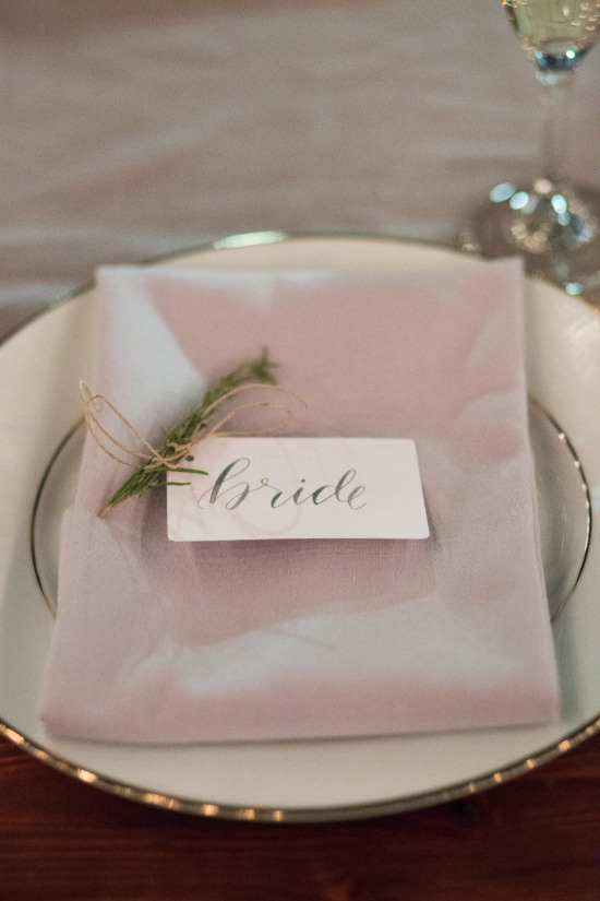 glamorous-white-and-gray-wedding