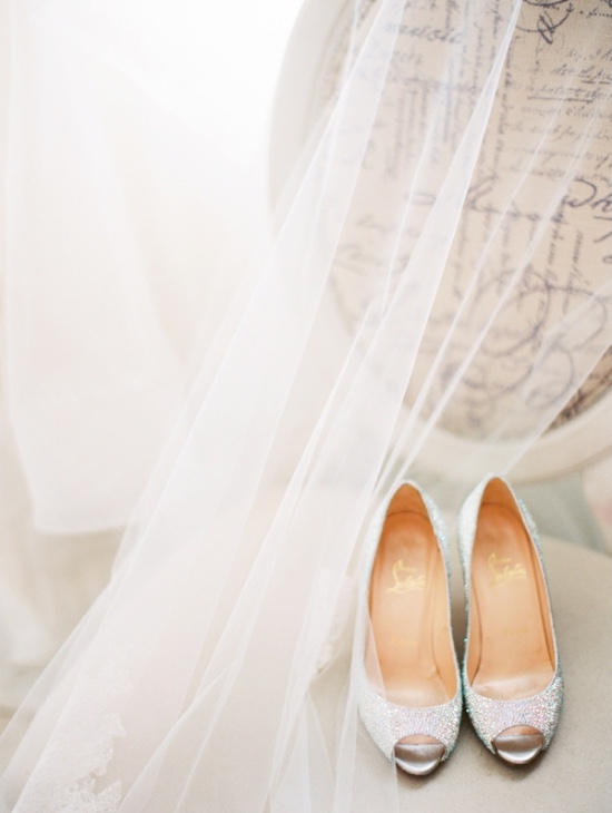 luxurious-lavender-and-royal-blue