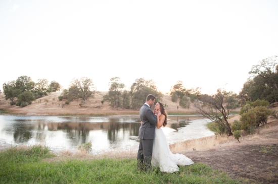 natural-green-and-grey-wedding-in