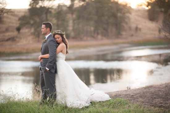 natural-green-and-grey-wedding-in