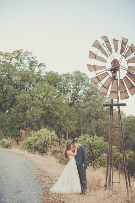 natural-green-and-grey-wedding-in