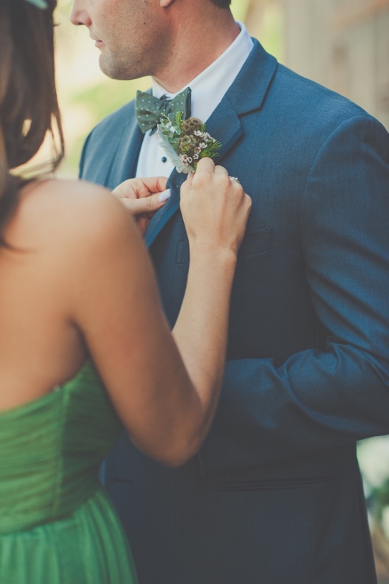 natural-green-and-grey-wedding-in
