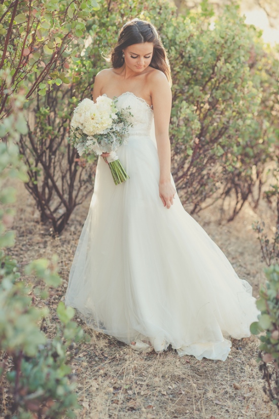 natural-green-and-grey-wedding-in