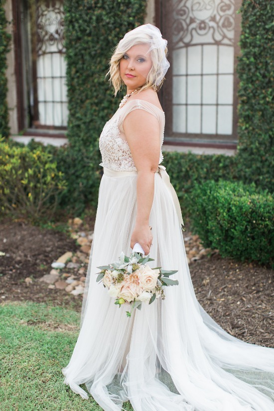 pink-and-gold-glittery-wedding