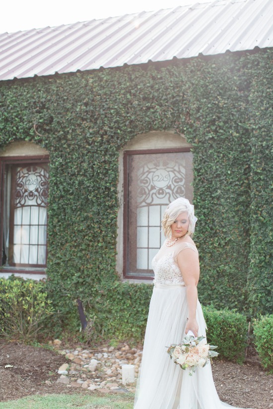 pink-and-gold-glittery-wedding