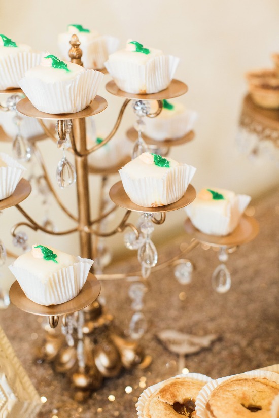 pink-and-gold-glittery-wedding