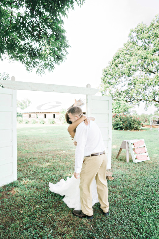 pretty-mint-and-pink-wedding