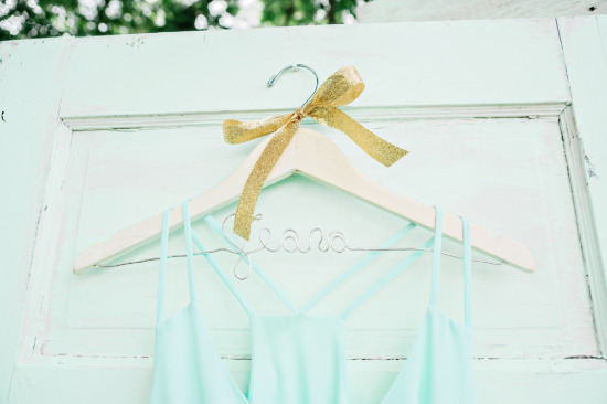 pretty-mint-and-pink-wedding
