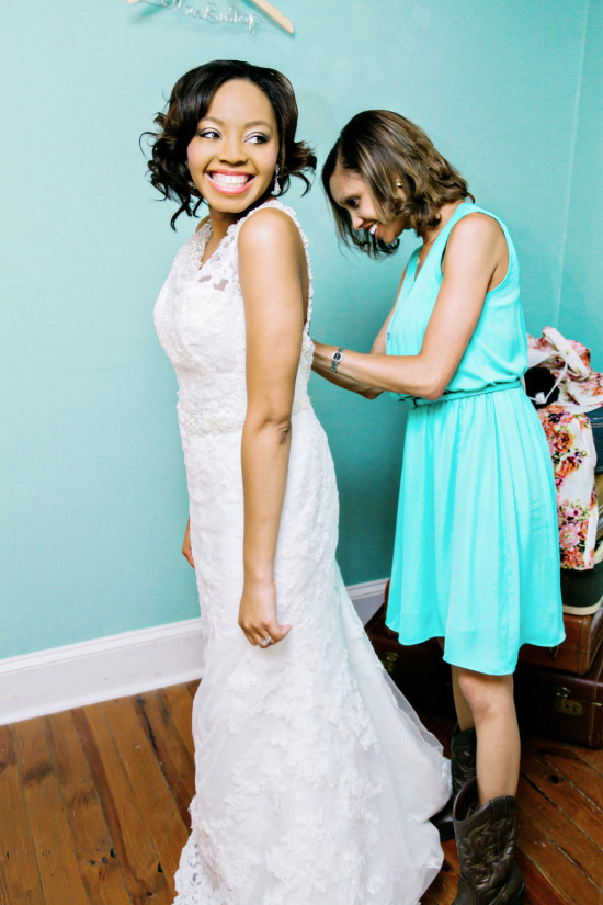pretty-mint-and-pink-wedding