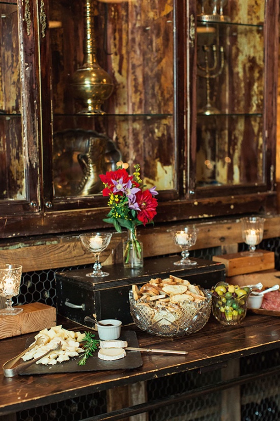 rustic-new-york-garden-wedding