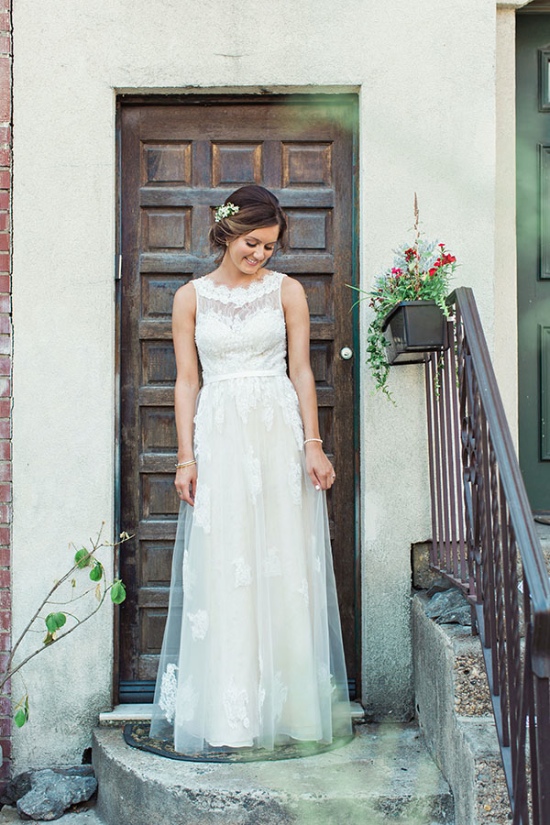 rustic-new-york-garden-wedding