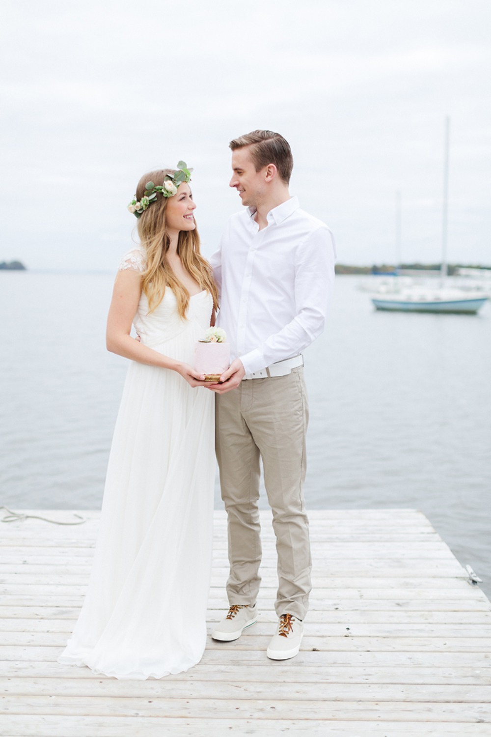 Sailboat-Elopement-Shoot-Lisa-Renault-Photographie