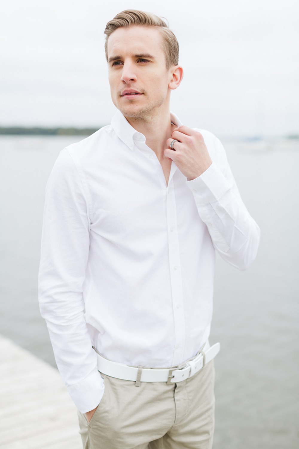 Sailboat-Elopement-Shoot-Lisa-Renault-Photographie