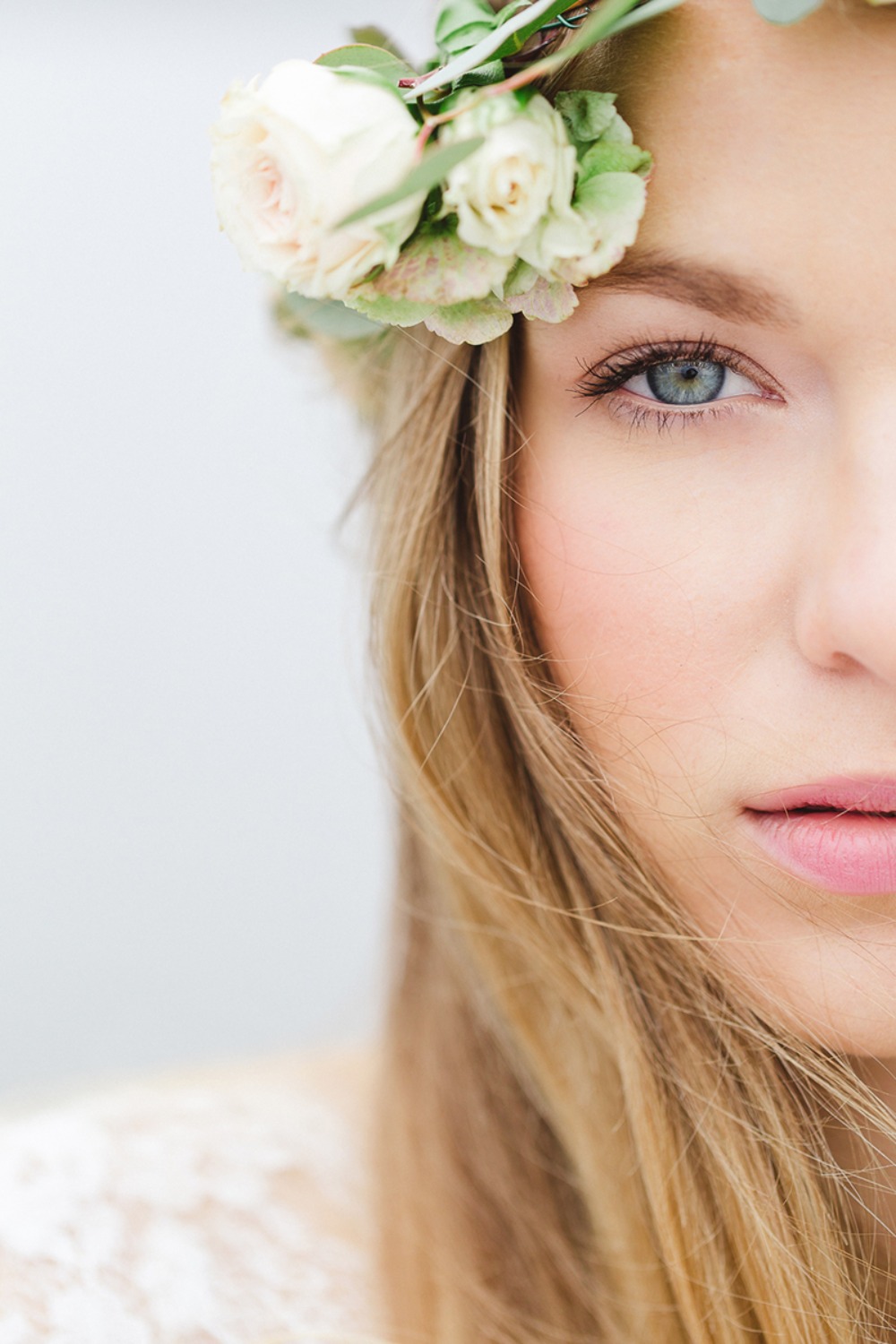 Sailboat-Elopement-Shoot-Lisa-Renault-Photographie