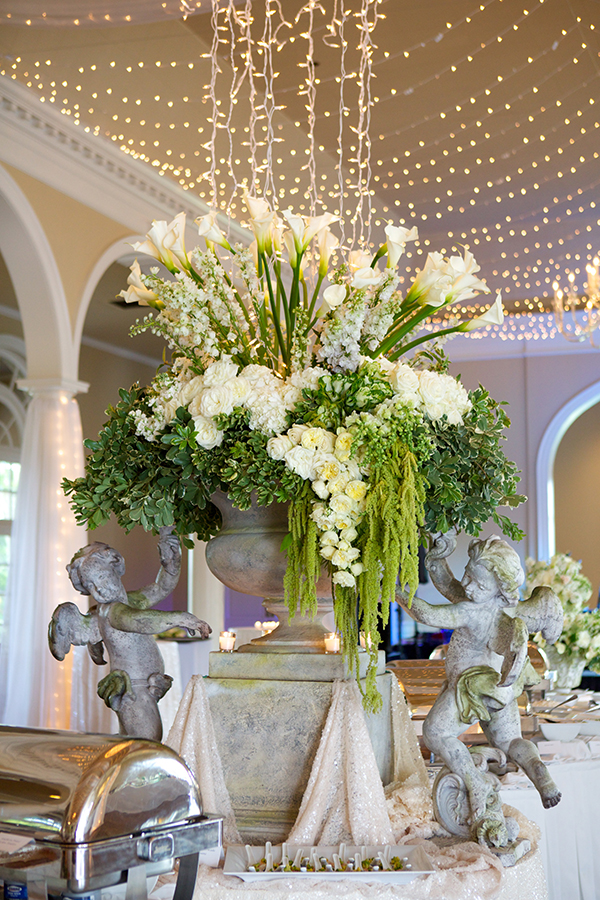 southern-white-and-green-wedding