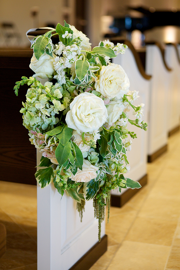 southern-white-and-green-wedding