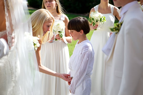 southern-white-and-green-wedding
