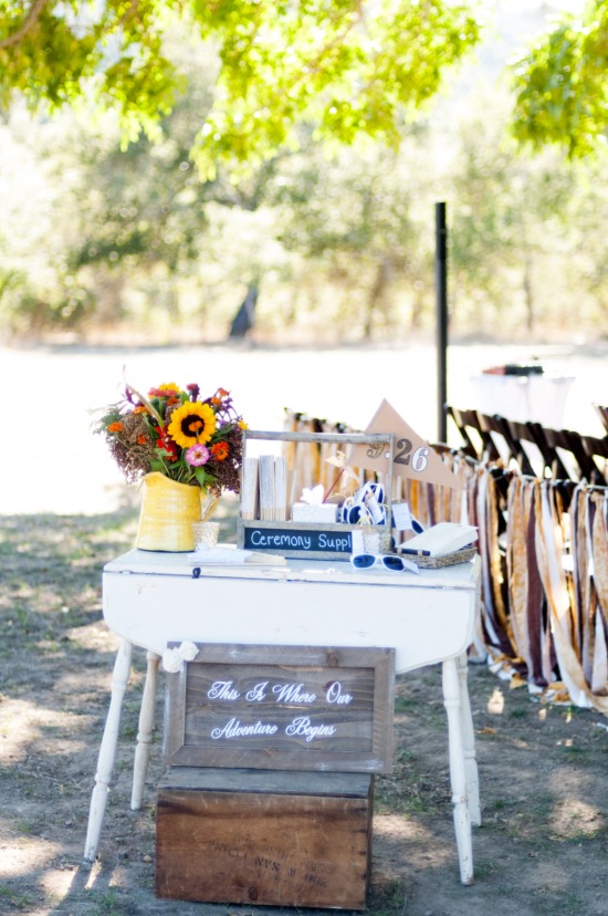yellow-and-brown-diy-wedding