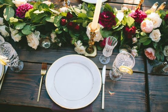 burgundy-and-plum-vineyard-wedding