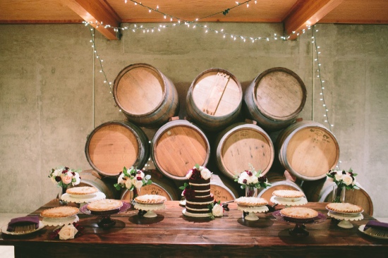 burgundy-and-plum-vineyard-wedding