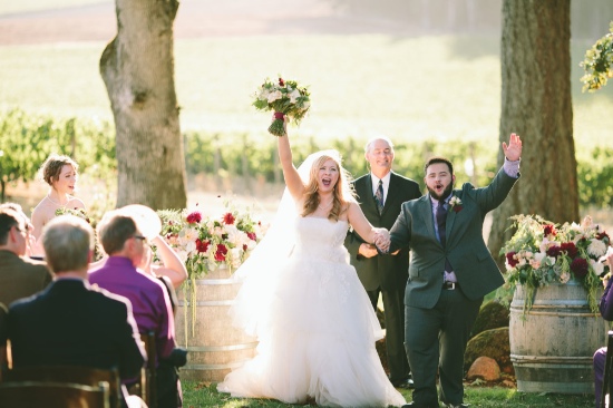 burgundy-and-plum-vineyard-wedding