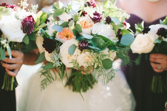 burgundy-and-plum-vineyard-wedding