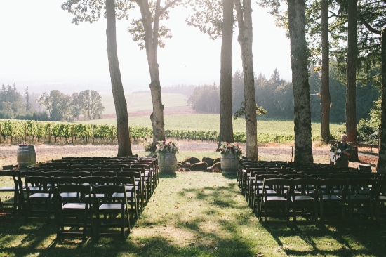 burgundy-and-plum-vineyard-wedding
