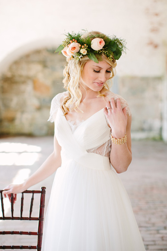 flower halo perfect for your indie bridal look