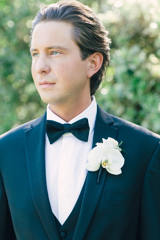 elegant-attire-only-palm-springs-wedding