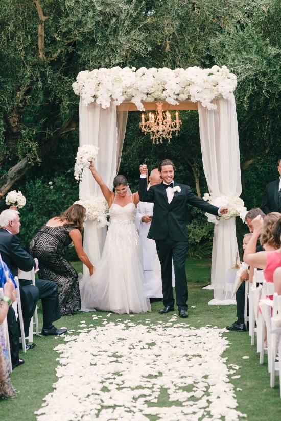 elegant-attire-only-palm-springs-wedding
