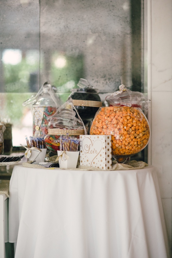 elegant-attire-only-palm-springs-wedding