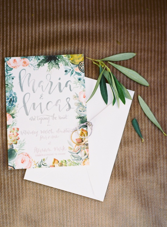 elegant-outdoor-wedding-at-red-rocks