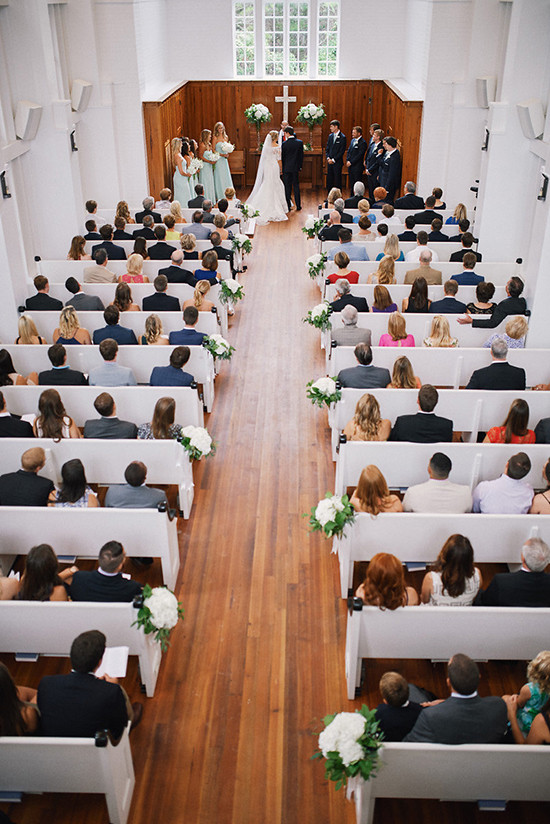 how-to-not-be-a-bad-wedding-guest